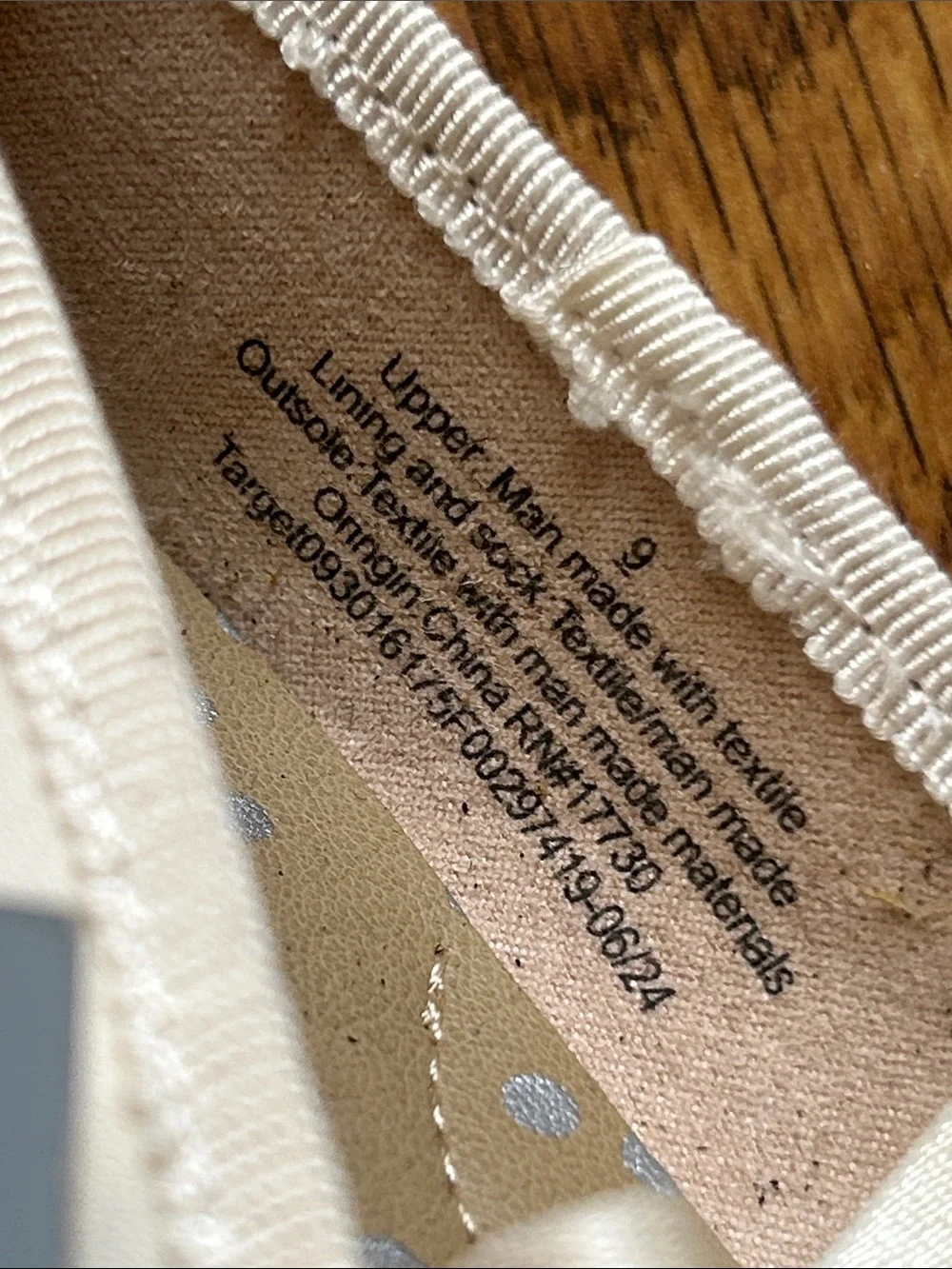 NWOT Cat & Jack Nora Flats